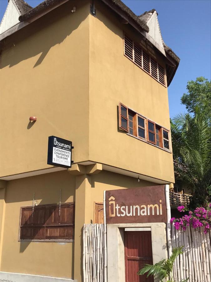 Hotel Otsunami Lomé Eksteriør bilde